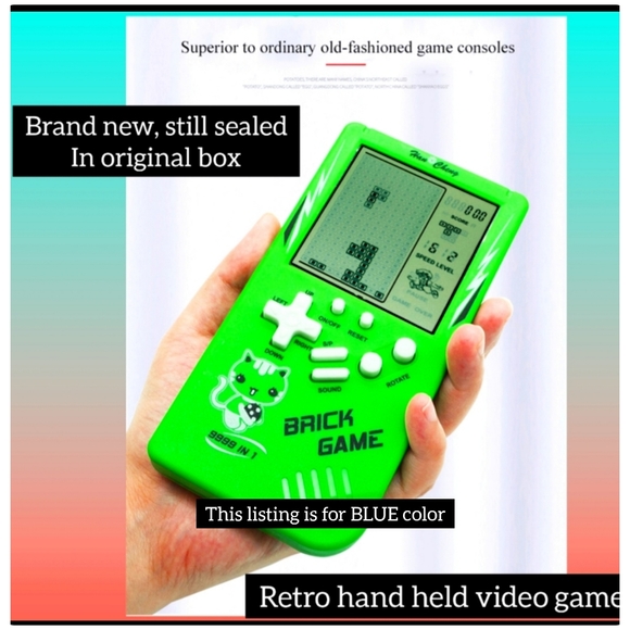 BLUE Retro themed handheld game console. Brand new sealed in original box - Picture 1 of 12